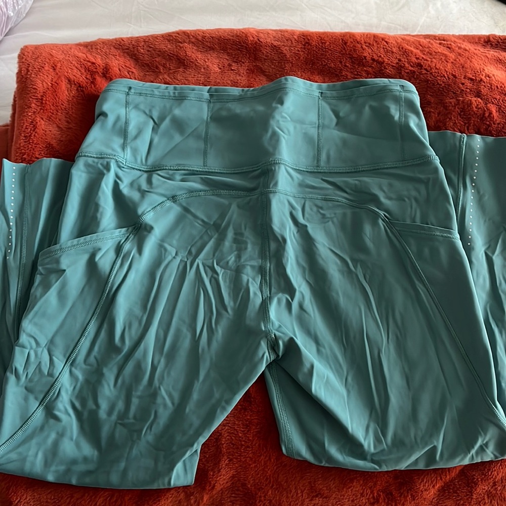 Lululemon Fast and Free Crop